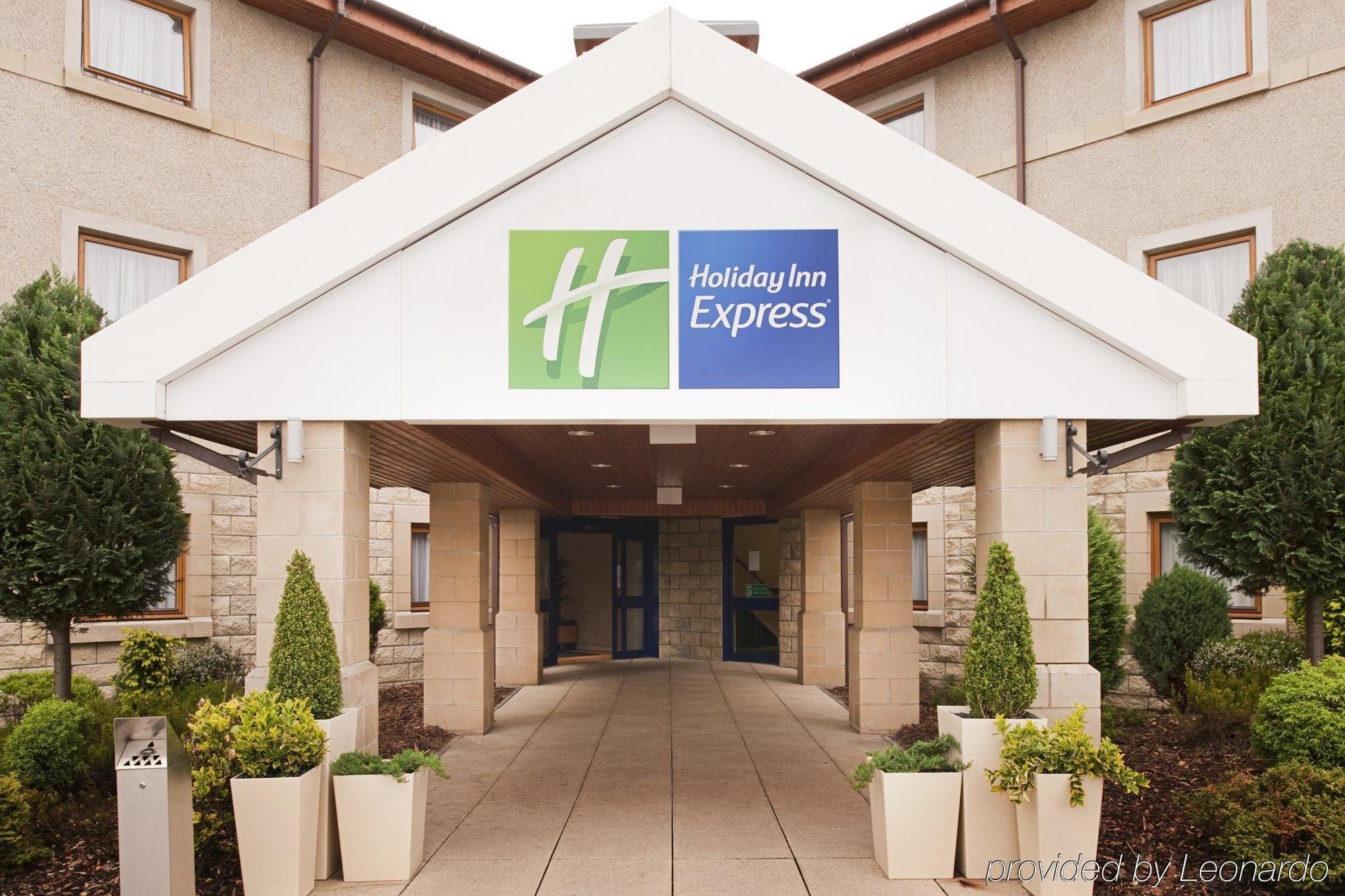 Holiday Inn Express Inverness, An Ihg Hotel Bagian luar foto
